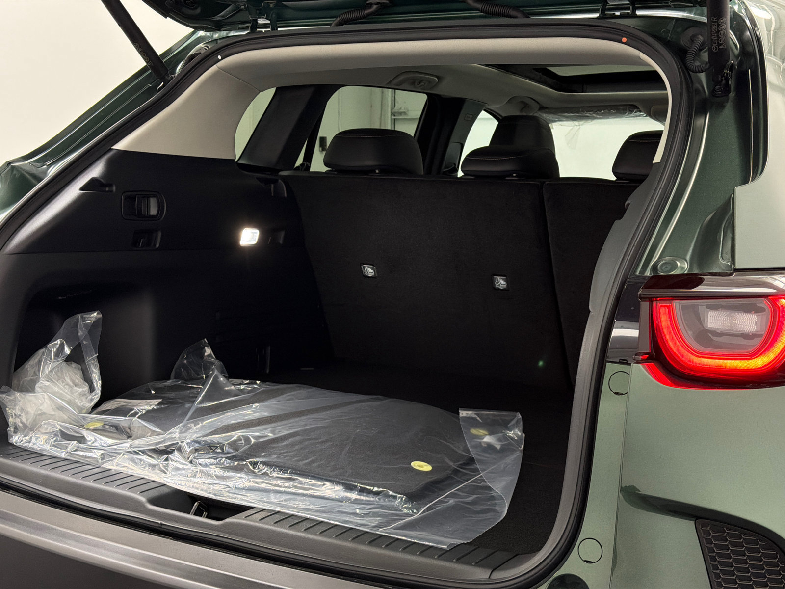 New 2026 MAZDA CX-50 AWD 2.5 S w/ Weather Package image 8