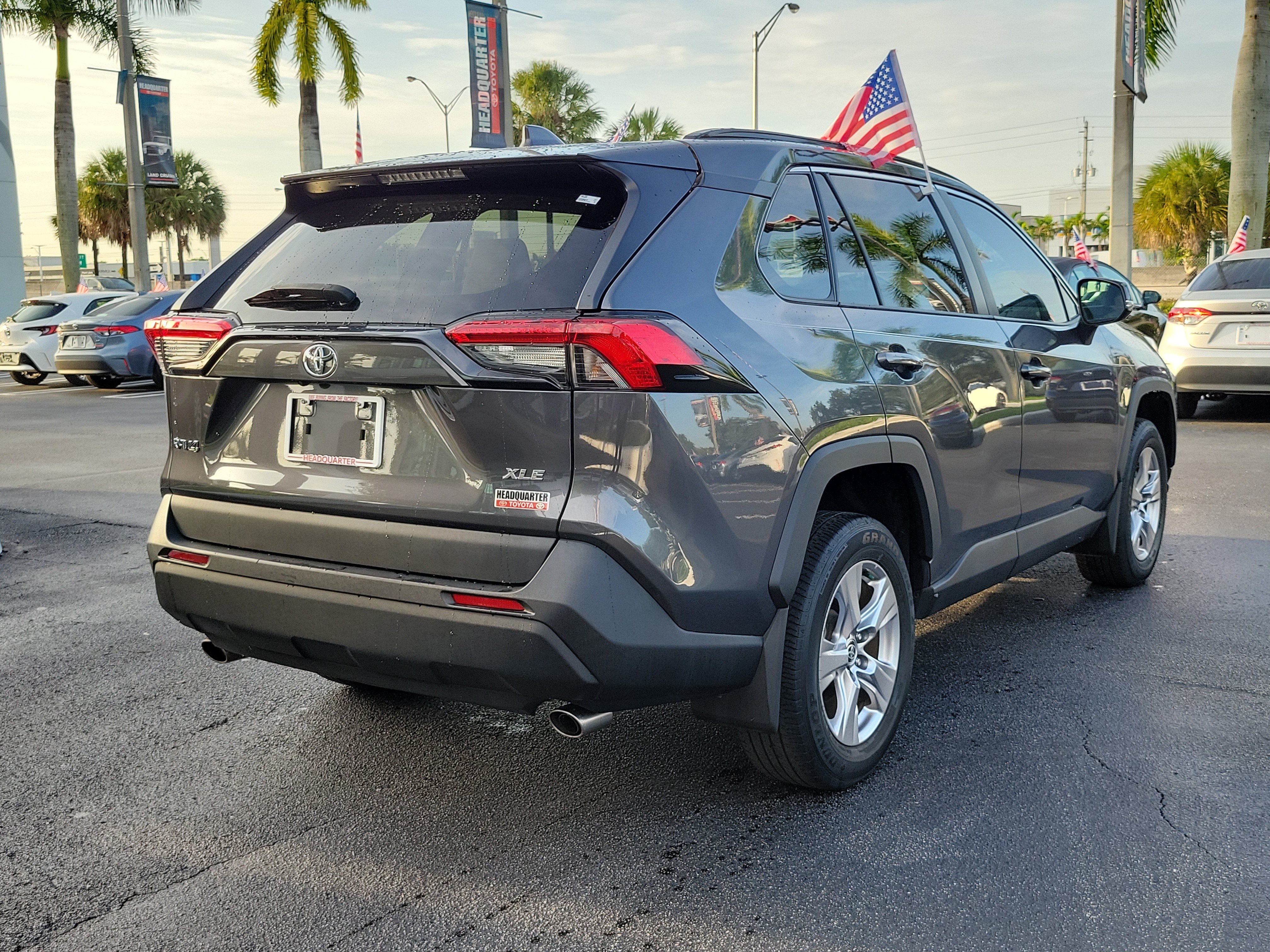 Used 2023 Toyota RAV4 XLE w/ Convenience Package FWD image 11
