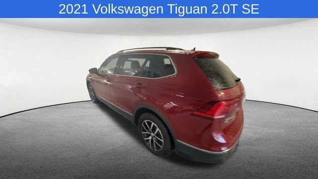Used 2021 Volkswagen Tiguan SE w/ Panoramic Sunroof Package AWD/4WD image 7