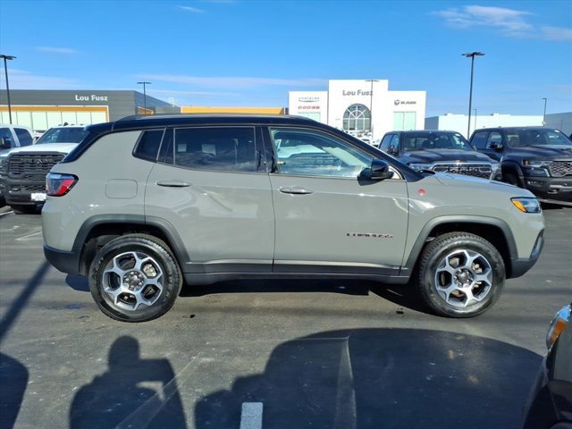 Used 2022 Jeep Compass Trailhawk image 27