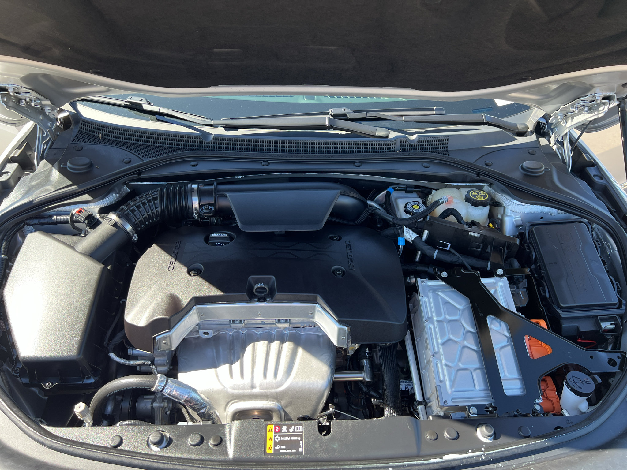 Used 2018 Buick LaCrosse Essence w/ Sights and Sounds Package FWD image 24