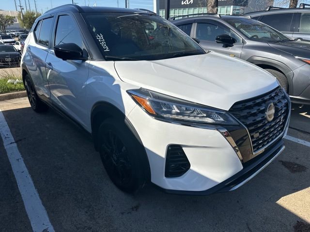 Used 2023 Nissan Kicks SR w/ SR Premium Package image 1