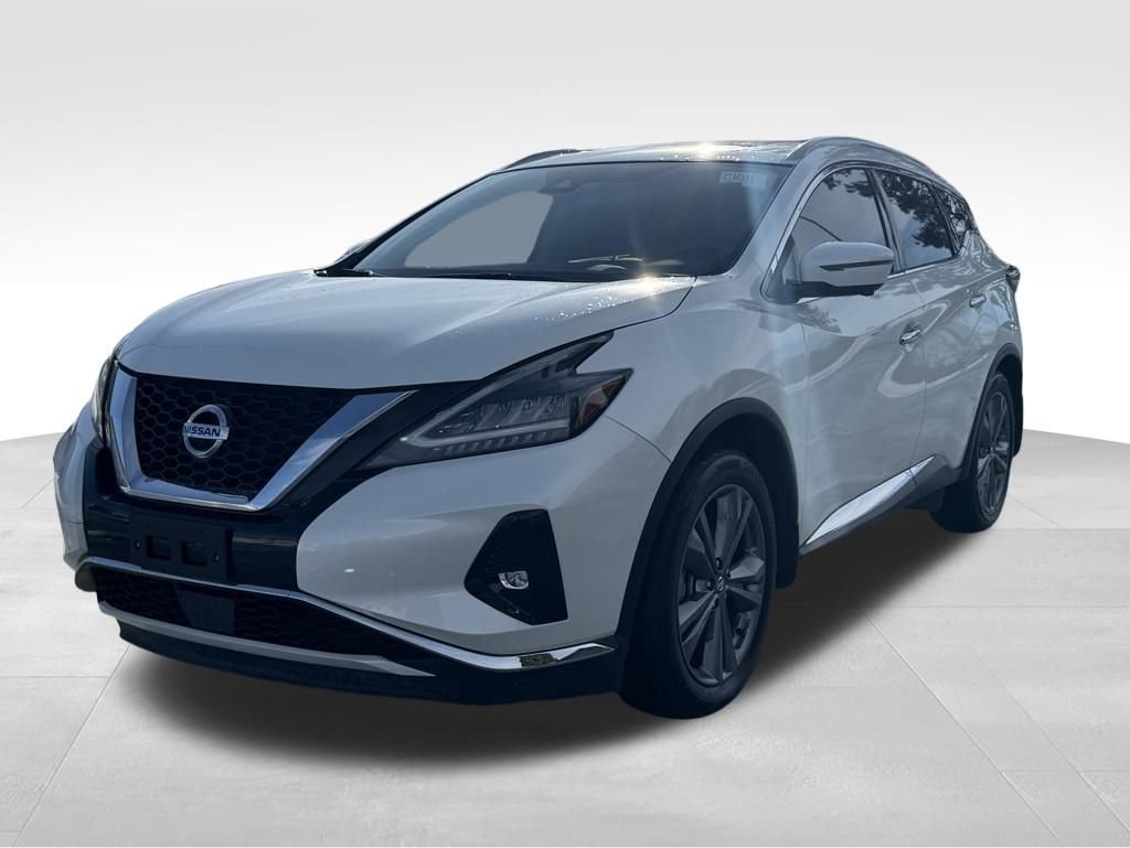 Used 2022 Nissan Murano Platinum image 2