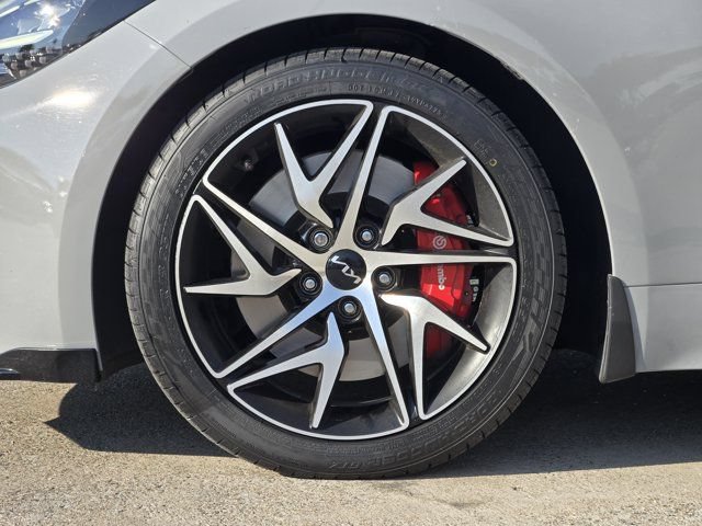 Used 2023 Kia Stinger GT-Line w/ Sun & Sound Package RWD image 11
