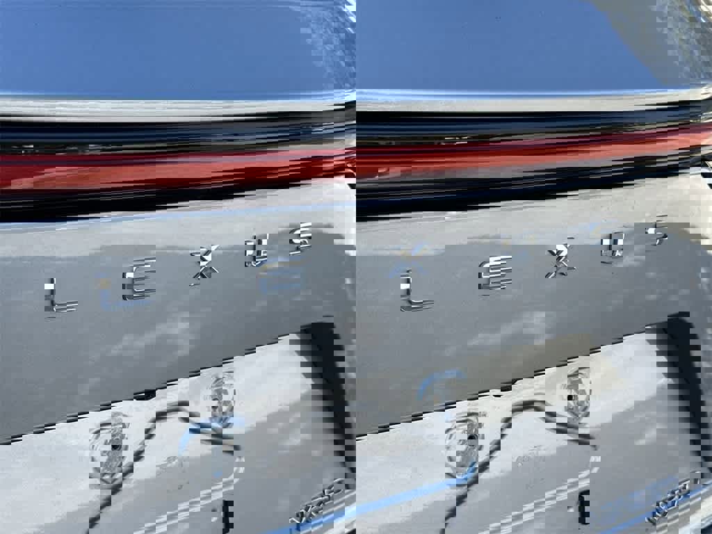 Used 2022 Lexus NX 250 FWD w/ Premium Package image 10