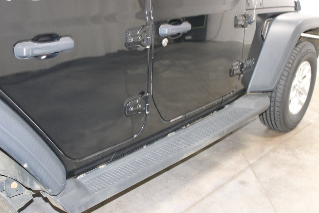 Used 2023 Jeep Wrangler Unlimited Sport AWD/4WD image 12
