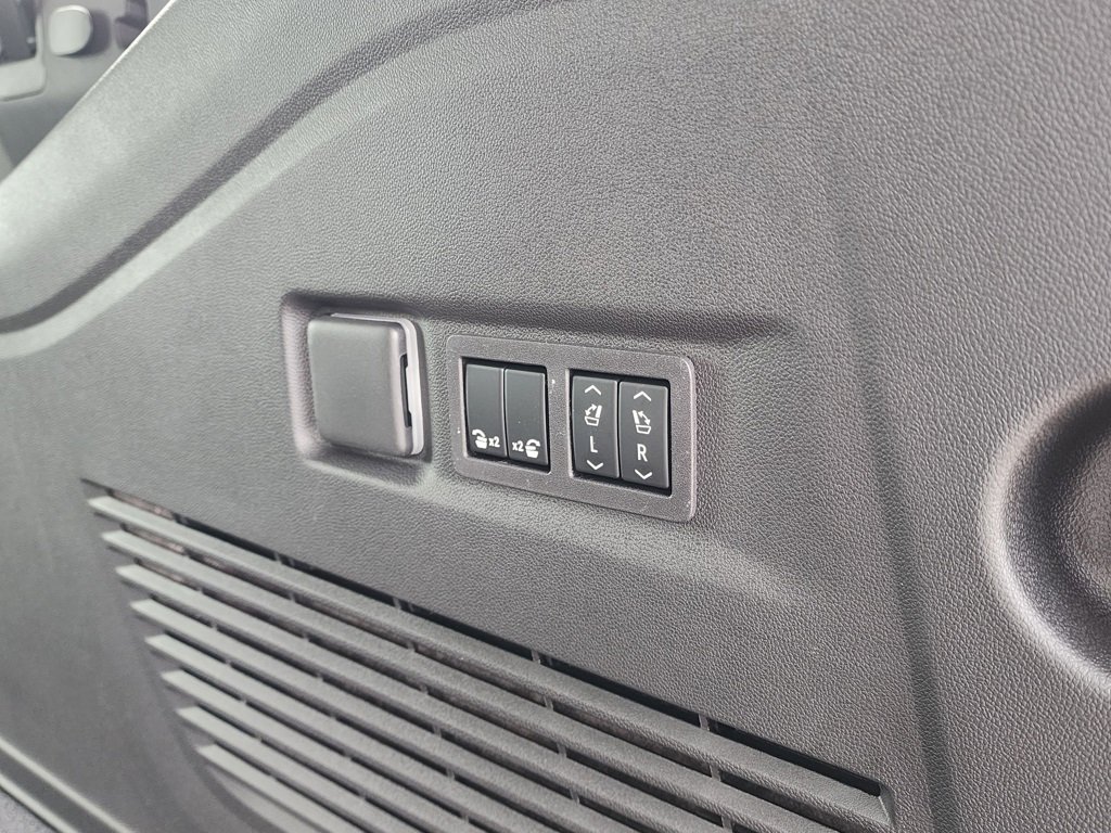 New 2026 GMC Yukon XL AT4 Ultimate image 57