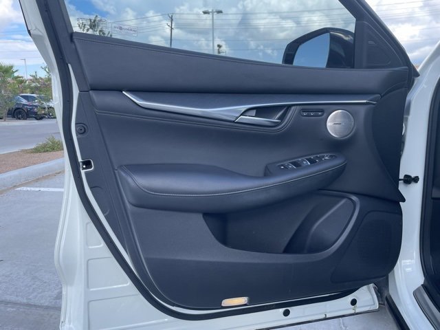 Used 2023 INFINITI QX55 Sensory w/ Lighting Package image 11