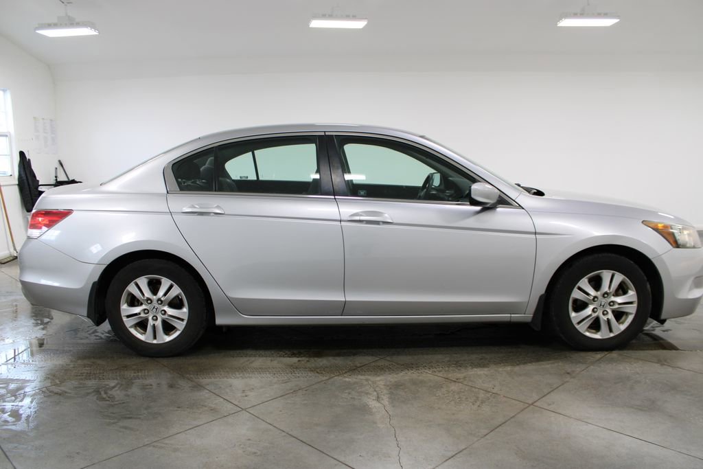 Used 2009 Honda Accord LX-P image 11