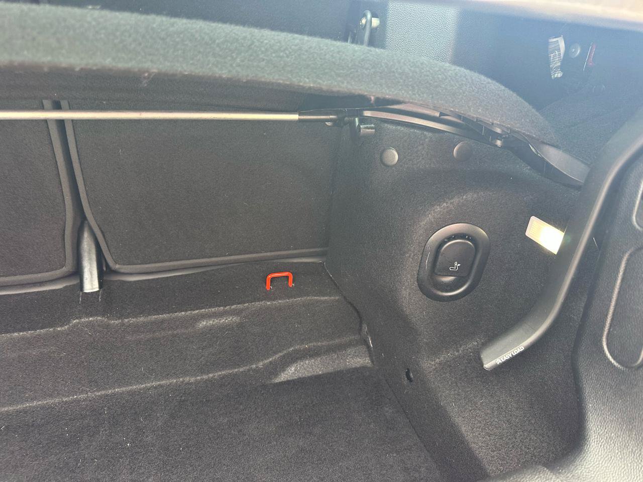 Used 2020 MINI Cooper Convertible w/ Premium Package FWD image 28
