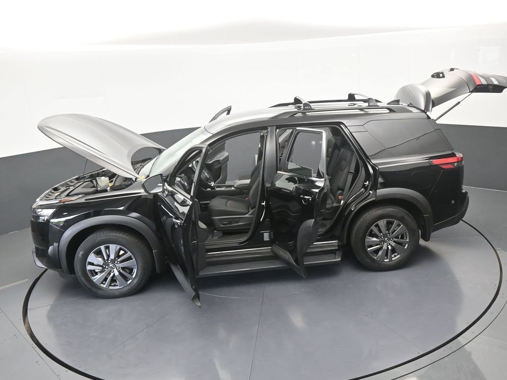 Used 2024 Nissan Pathfinder SV FWD image 69