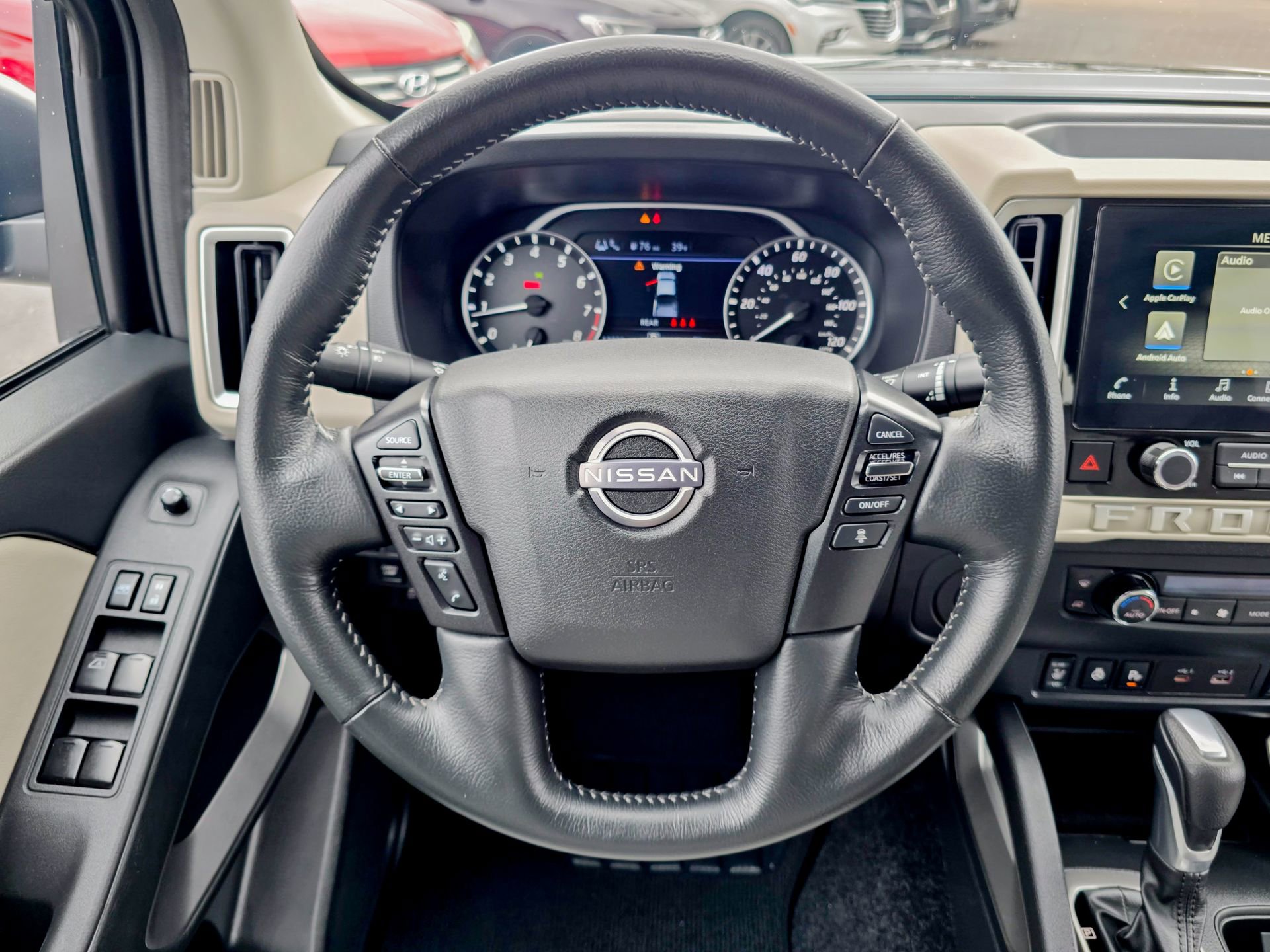 Used 2025 Nissan Frontier SV w/ SV Convenience Package RWD image 13