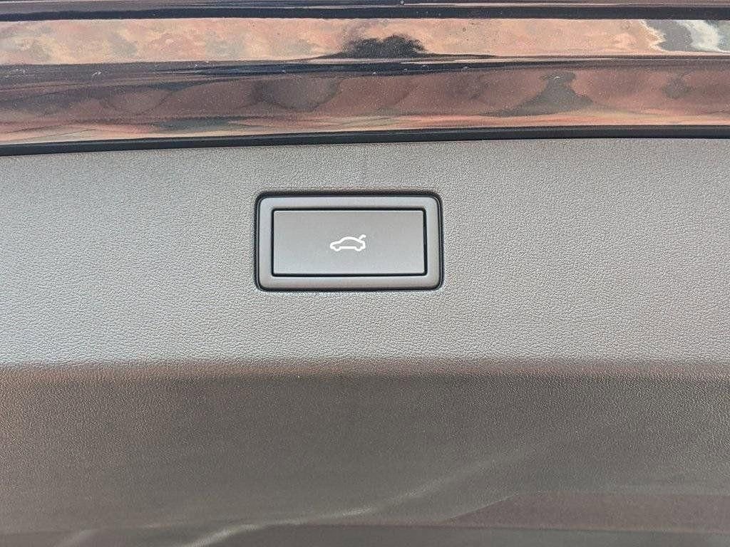 New 2026 Volkswagen Tiguan SE image 30