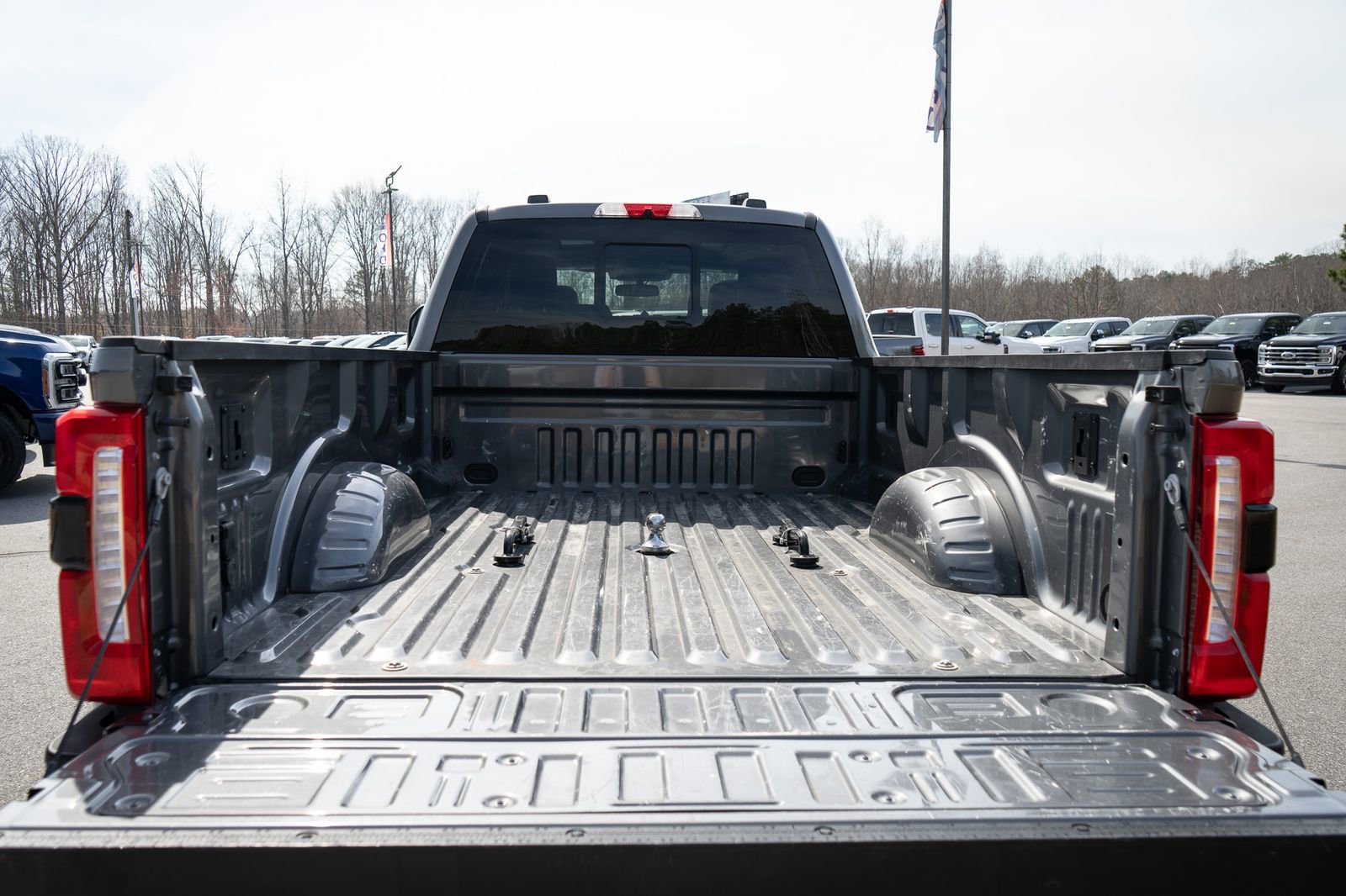 Used 2023 Ford F450 Lariat w/ FX4 Off-Road Package AWD/4WD image 19