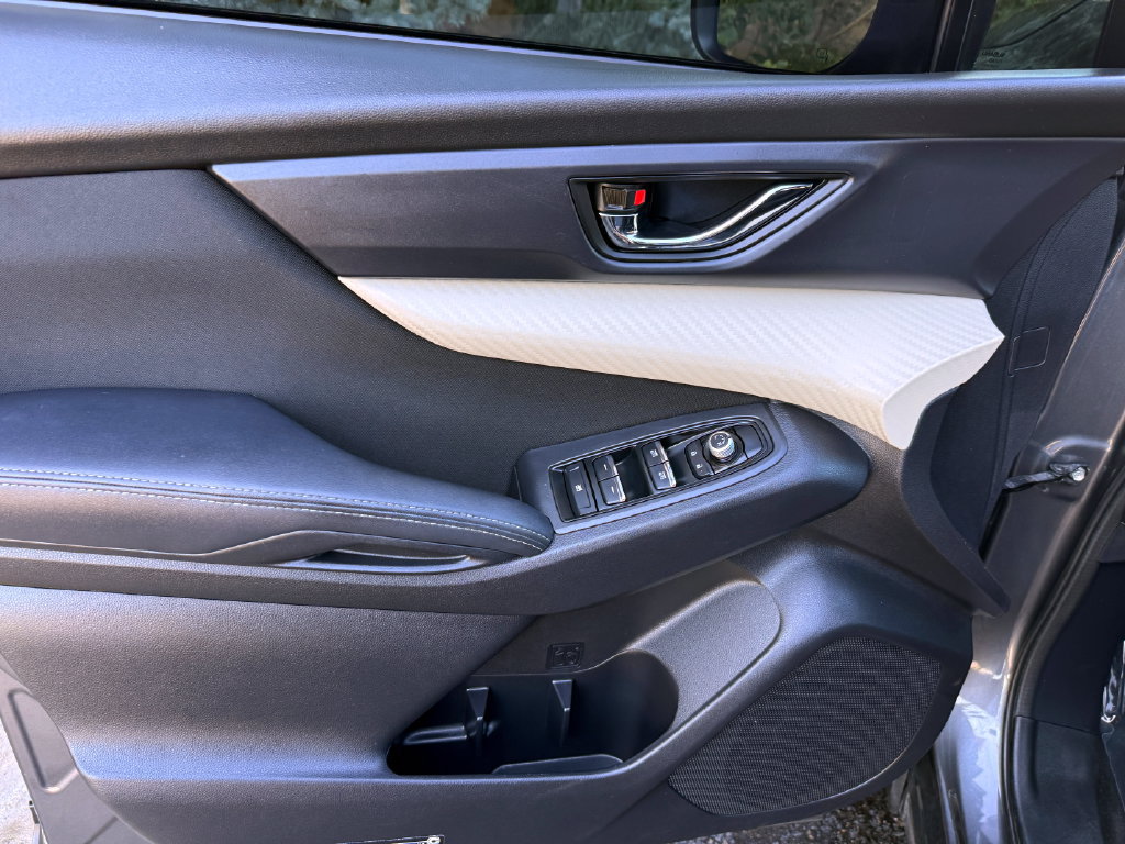 Used 2019 Subaru Ascent Premium AWD/4WD image 16