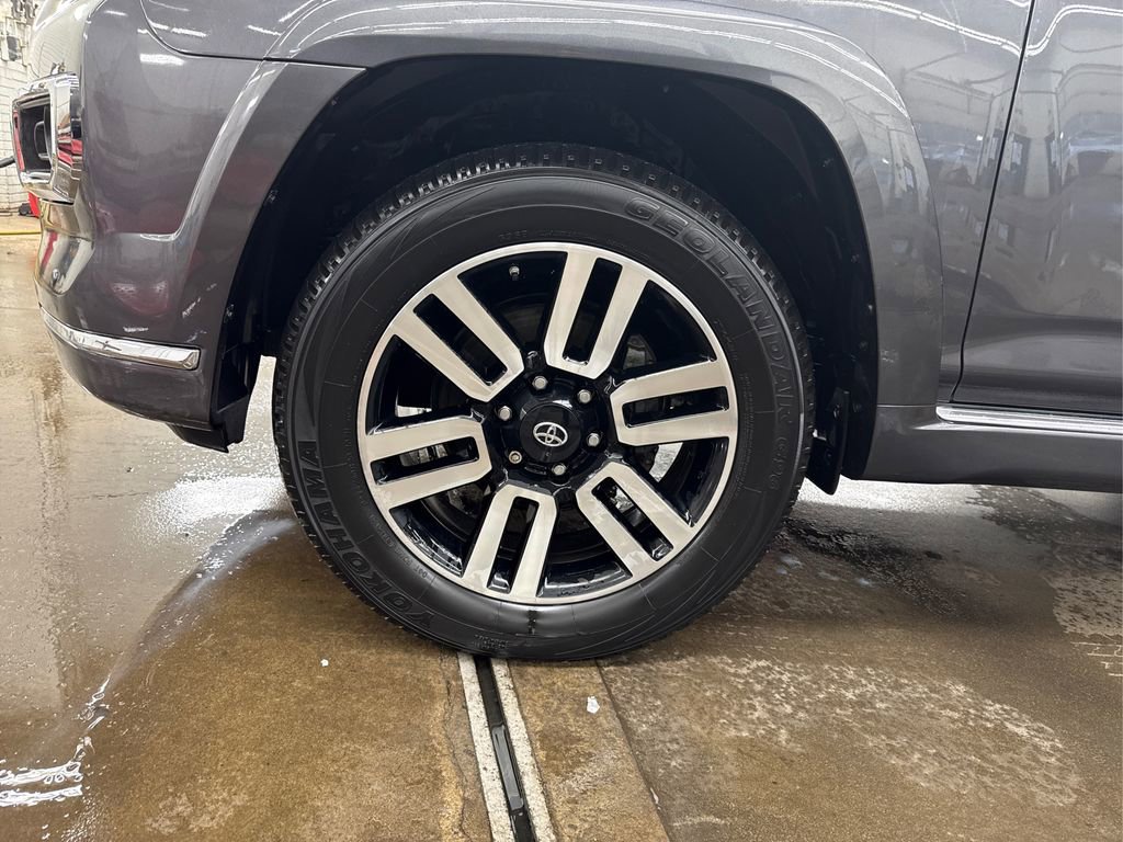 Used 2021 Toyota 4Runner Limited image 12