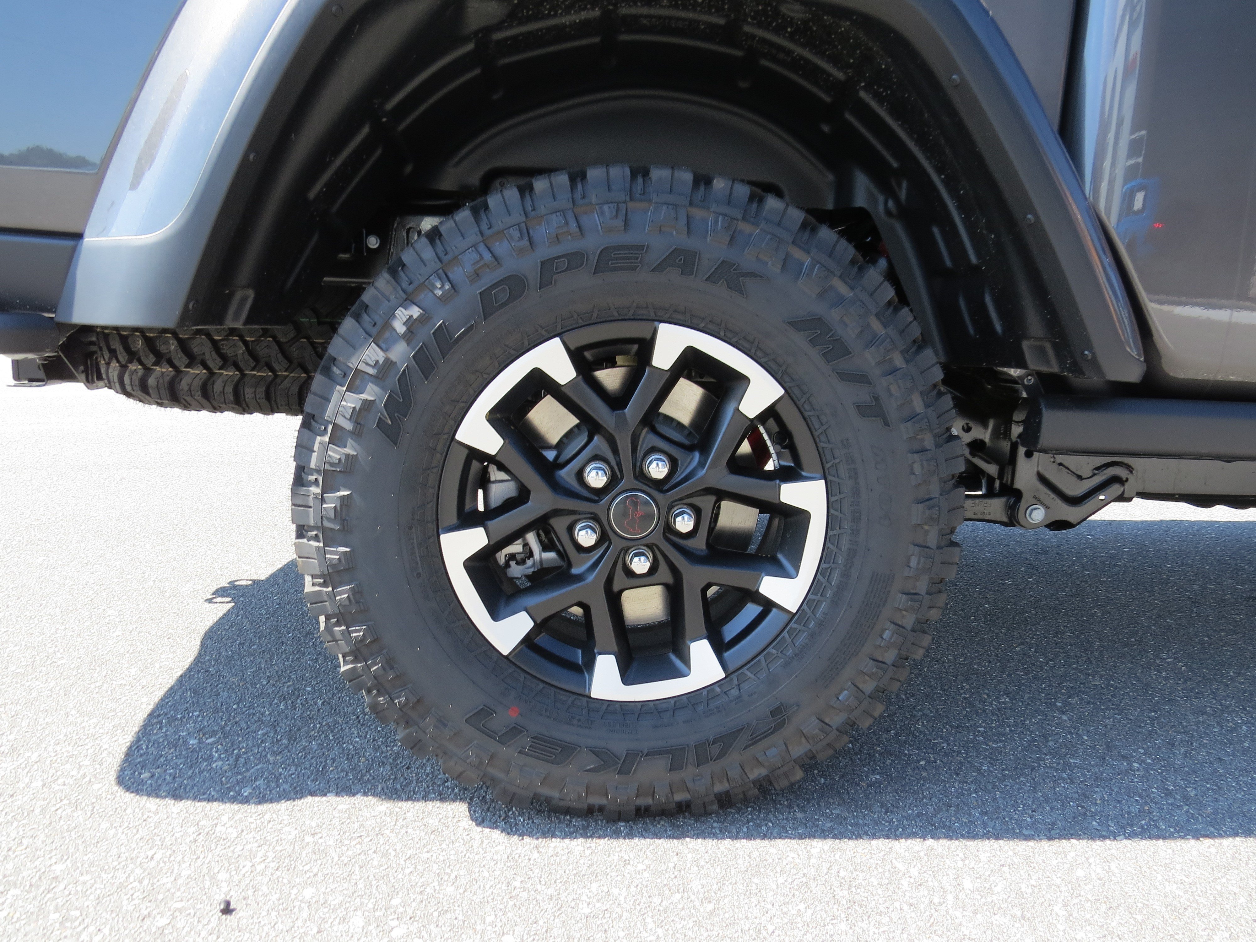New 2025 Jeep Gladiator Rubicon AWD/4WD image 12