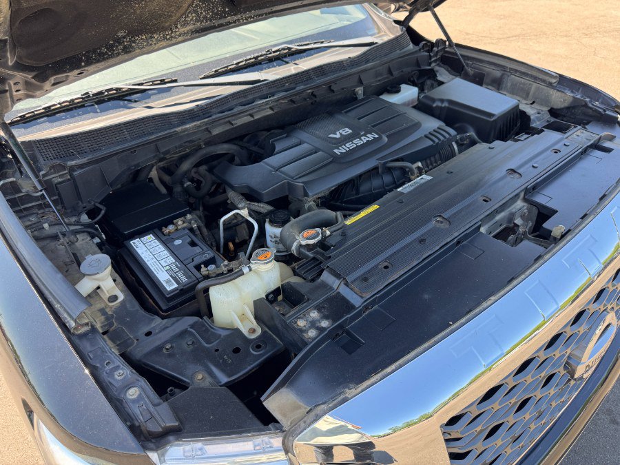 Used 2017 Nissan Titan PRO-4X AWD/4WD image 24