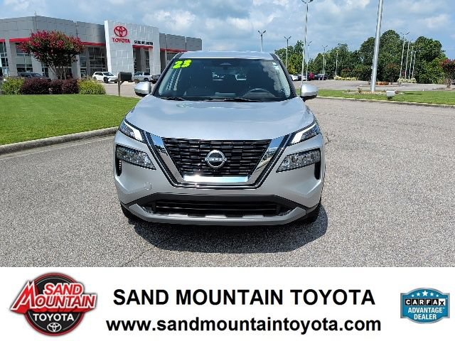 Used 2023 Nissan Rogue SV FWD image 11