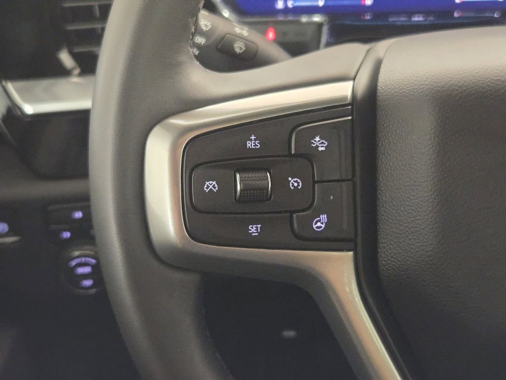 Used 2025 Chevrolet Silverado 2500 LT AWD/4WD image 30