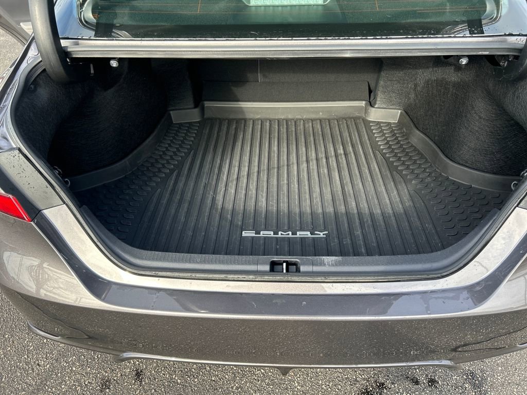 Certified 2023 Toyota Camry SE image 24