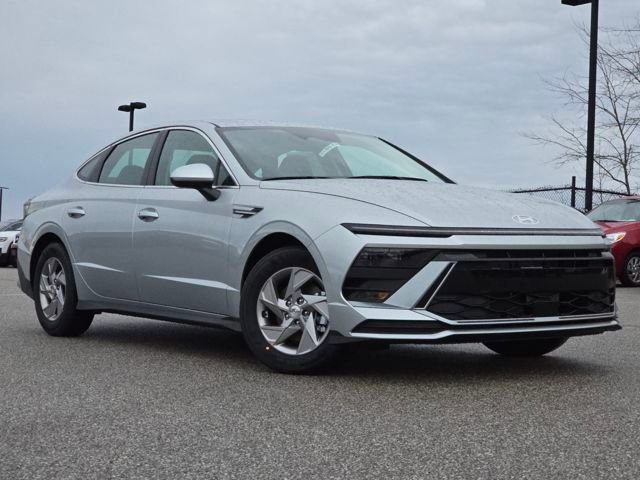 New 2026 Hyundai Sonata SE image 2