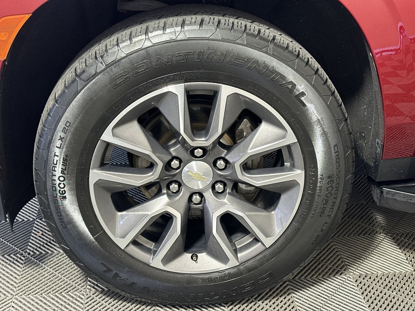 Used 2022 Chevrolet Tahoe LT AWD/4WD image 12