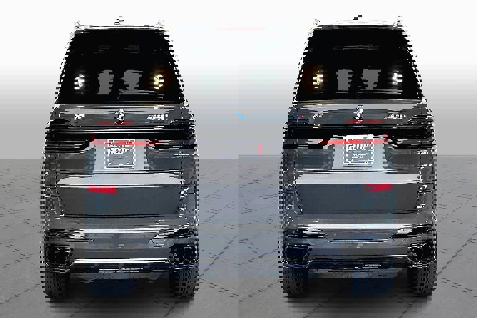 Used 2025 BMW X7 M60i image 5