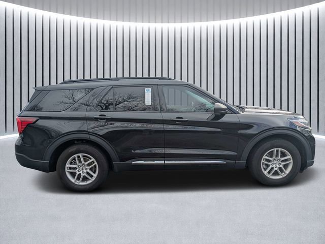 New 2025 Ford Explorer Active w/ Active Comfort Package image 2