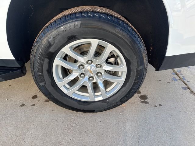 Used 2024 Chevrolet Suburban LT AWD/4WD image 10