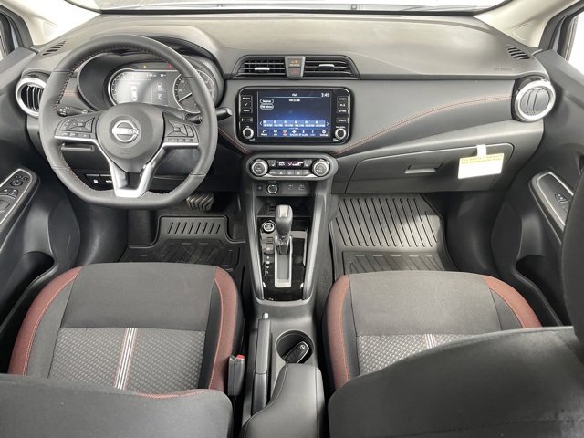 New 2025 Nissan Versa SR w/ Trunk Package image 14