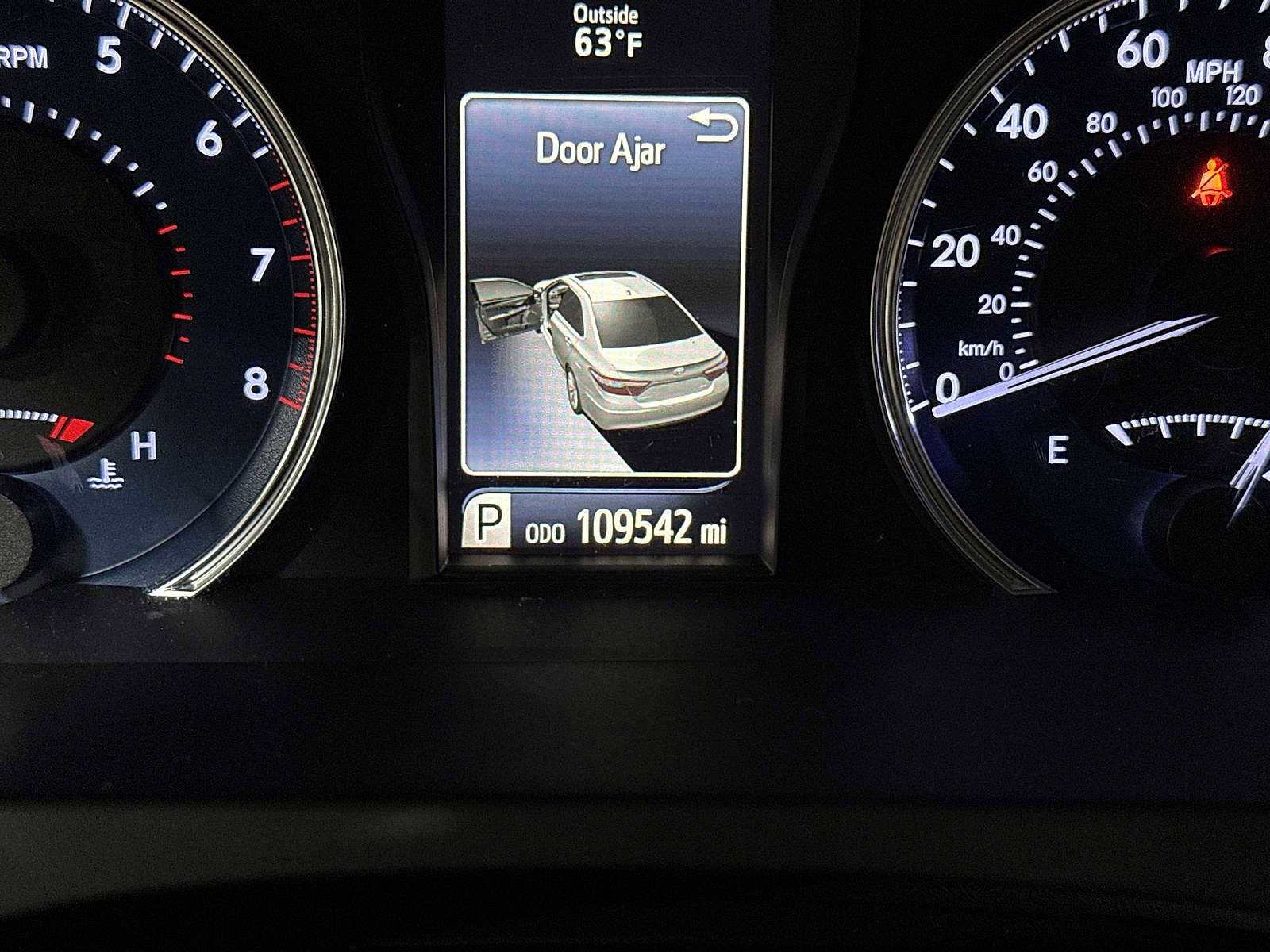 Used 2016 Toyota Camry LE FWD image 19