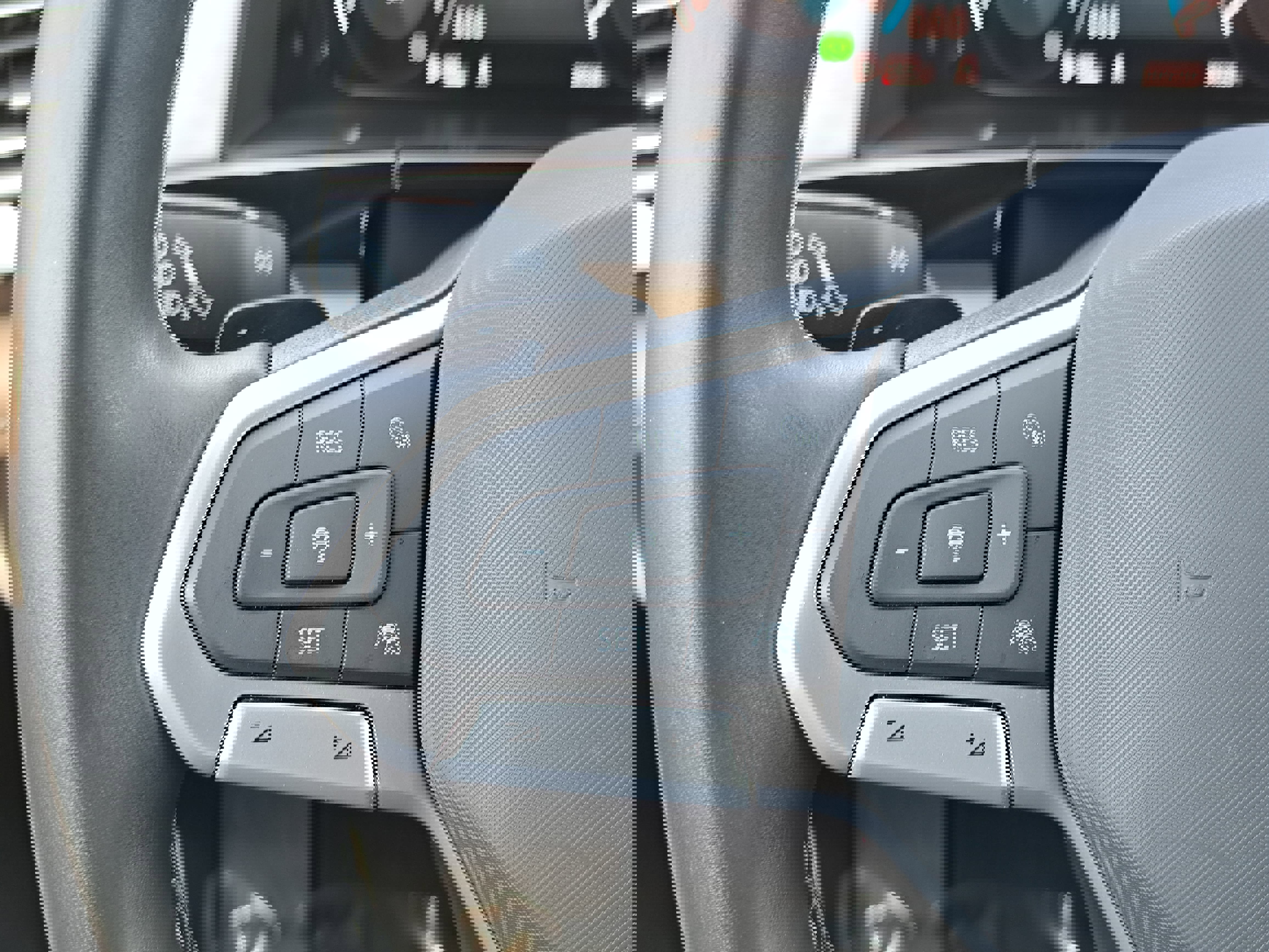 Certified 2024 Volkswagen Atlas Cross Sport SE w/ Panoramic Sunroof Package image 17