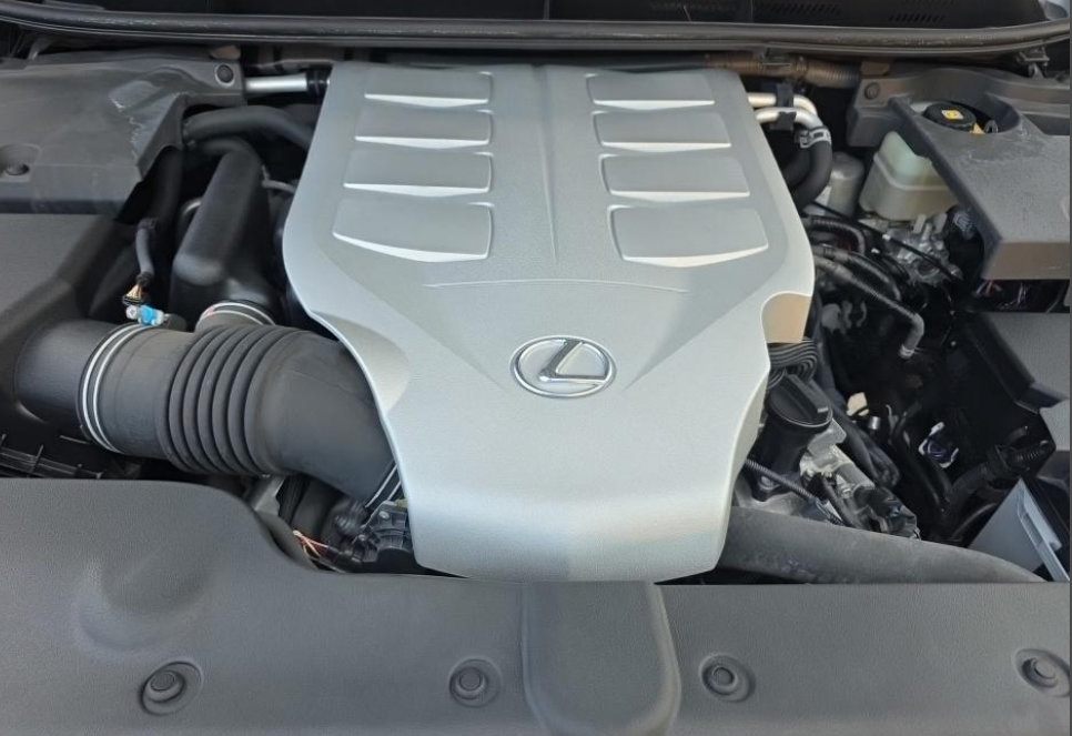 Used 2019 Lexus GX 460 Premium AWD/4WD image 35