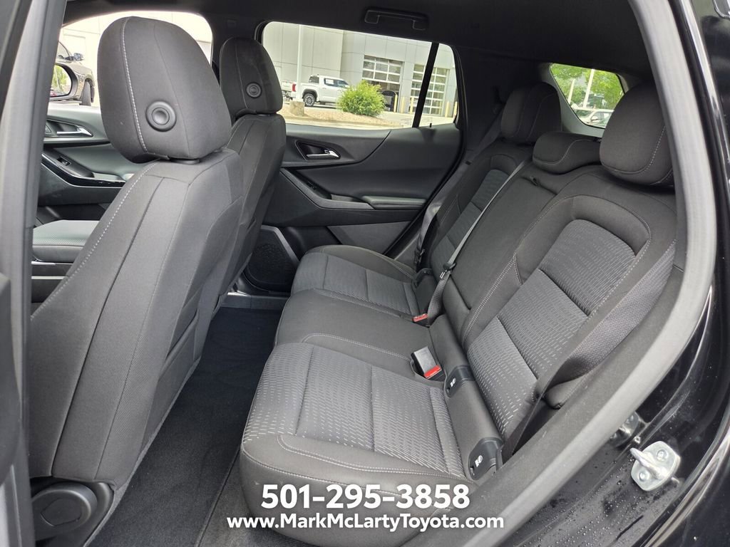 Used 2025 Chevrolet Equinox LT FWD image 10