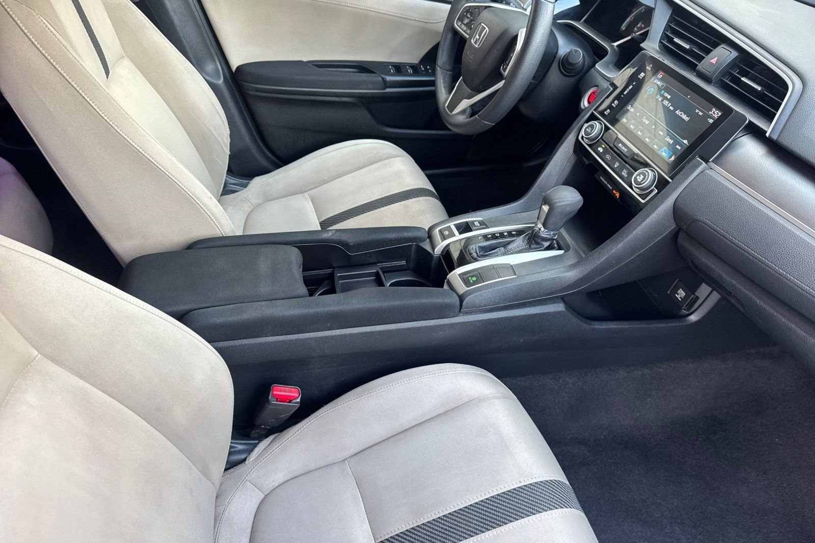 Used 2016 Honda Civic EX image 15