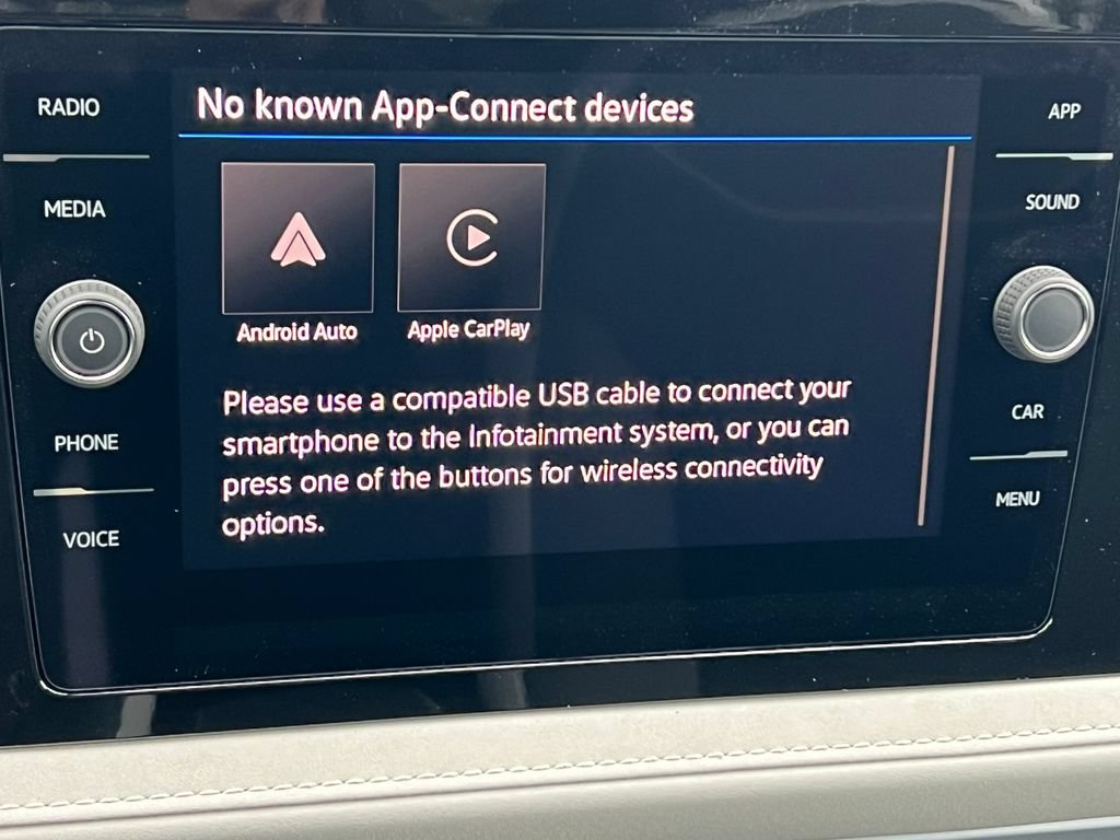 New 2026 Volkswagen Taos SE AWD/4WD image 23