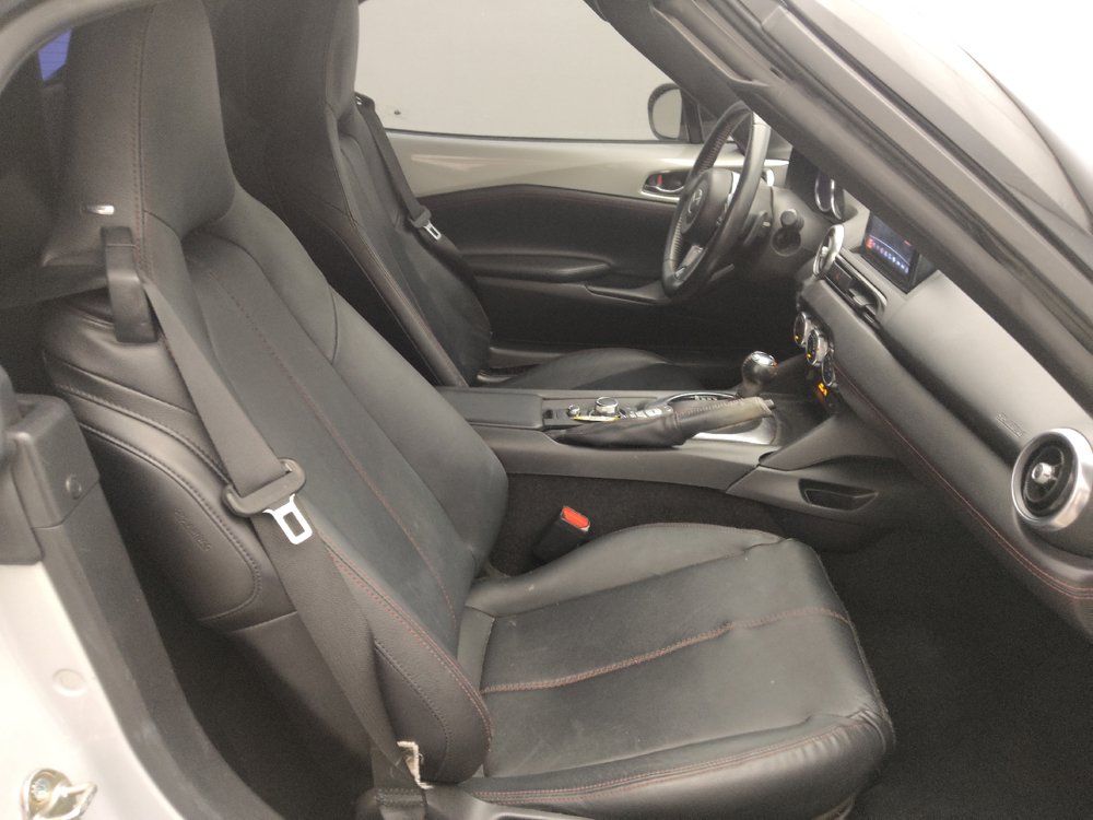 Used 2019 MAZDA MX-5 Miata Grand Touring w/ Appearance Package RWD image 21