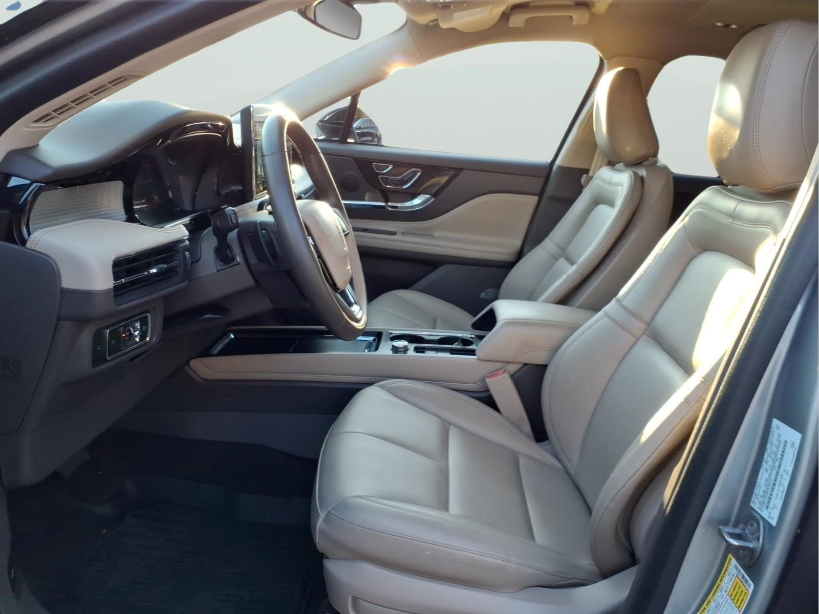 Certified 2023 Lincoln Corsair FWD image 15