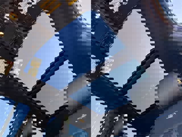 Used 2022 Ford F250 Platinum w/ FX4 Off-Road Package image 16