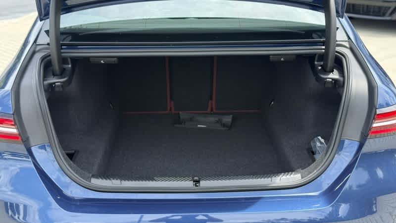 Certified 2025 BMW 530i RWD image 18
