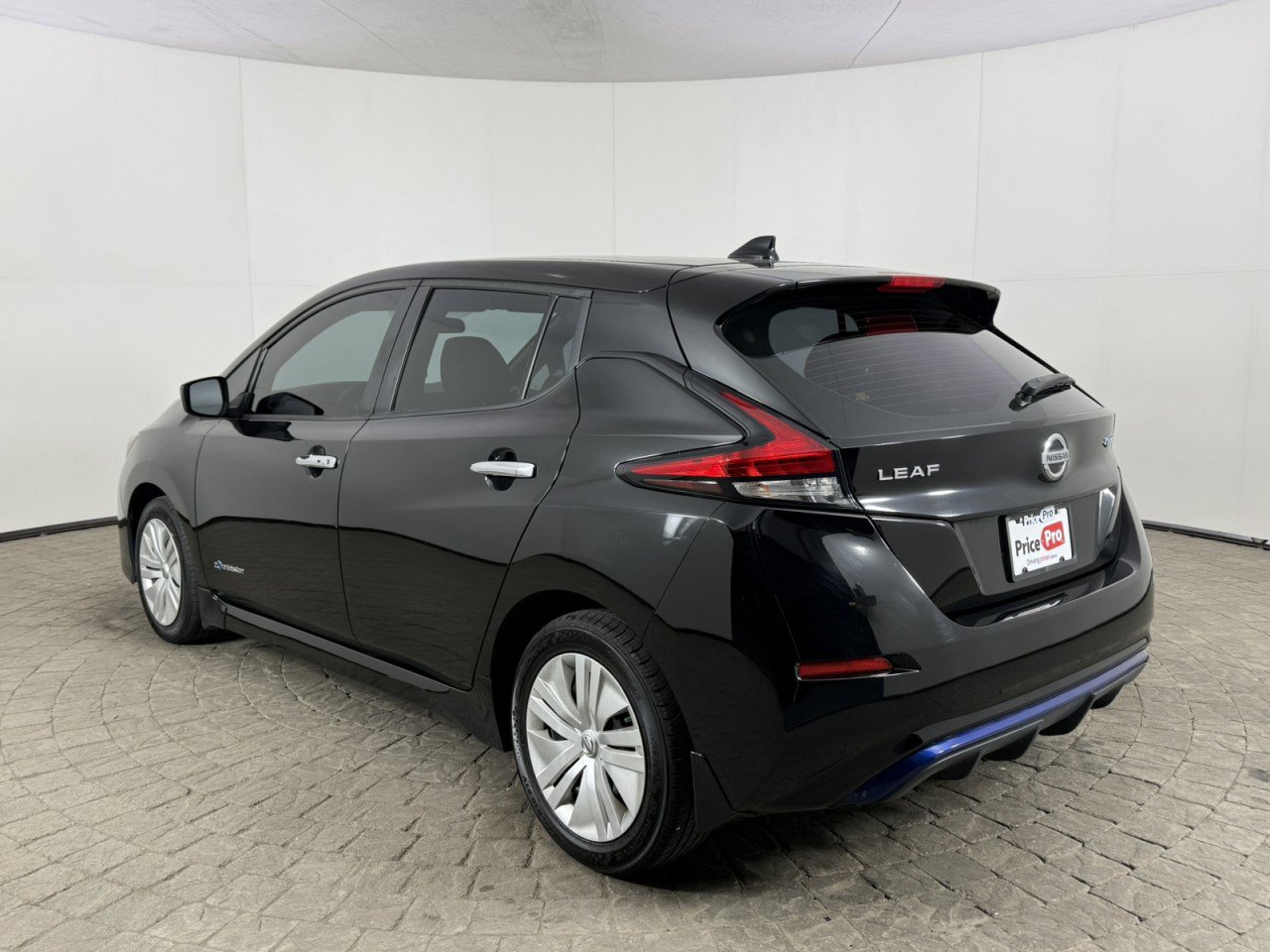 Used 2019 Nissan Leaf S w/ S Charge Package image 5