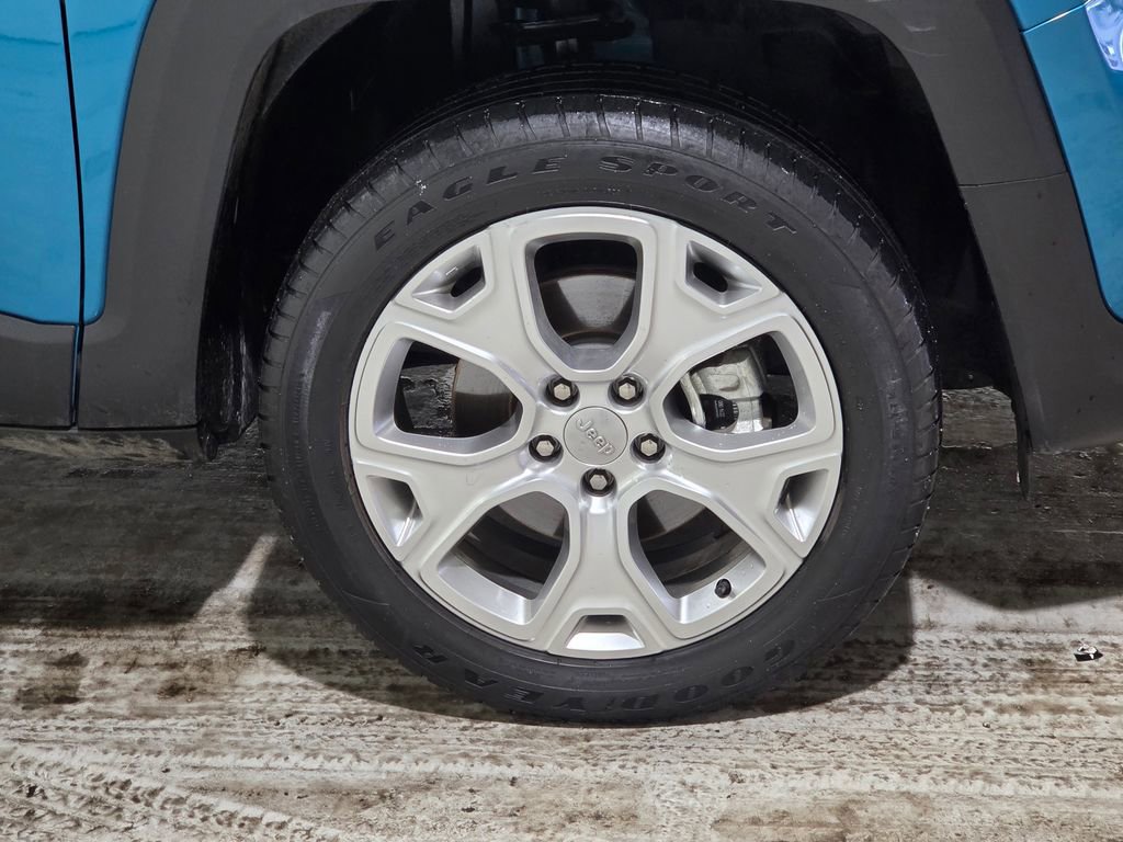 Used 2022 Jeep Renegade Limited image 14