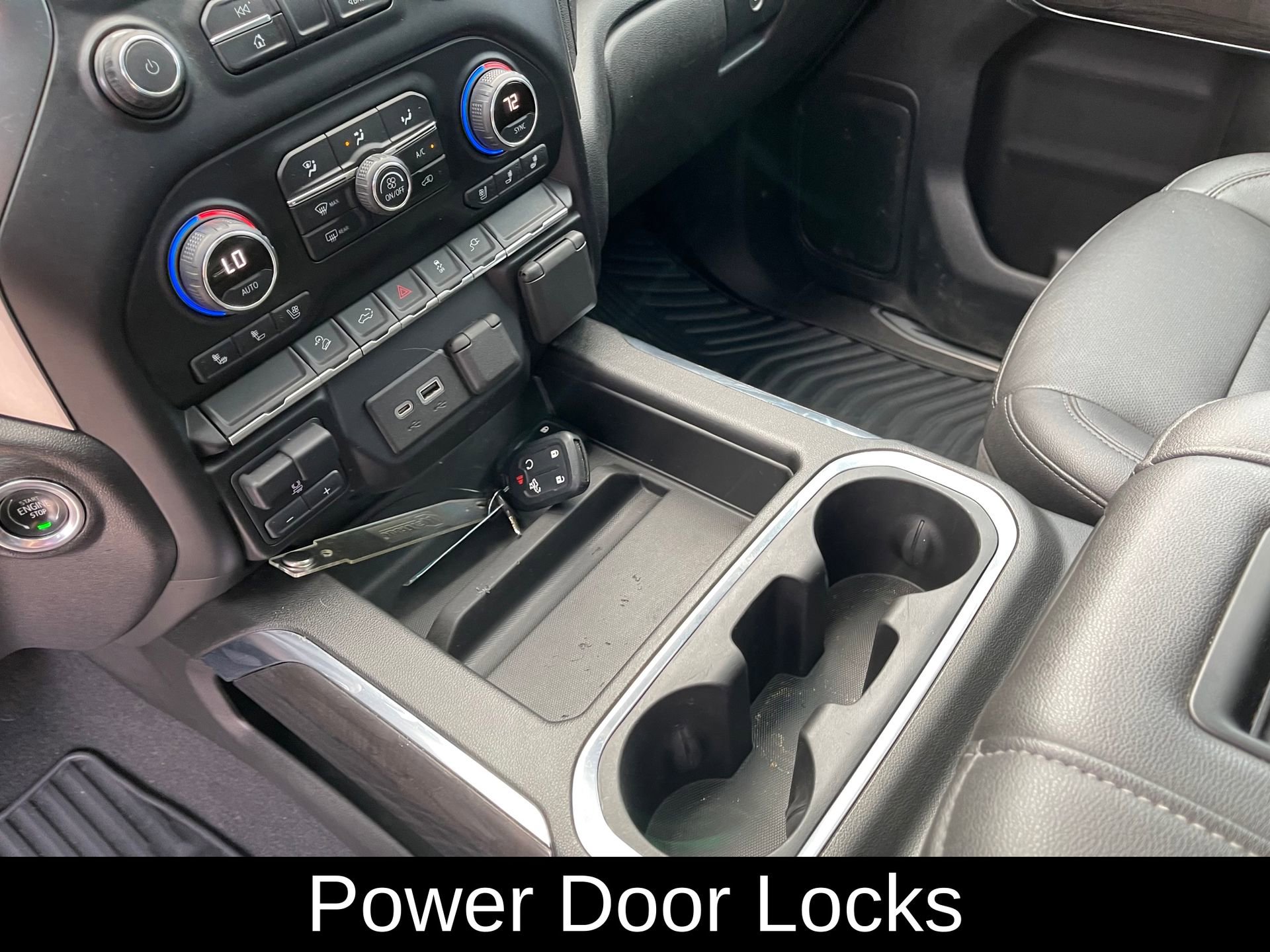 Used 2021 Chevrolet Silverado 2500 LTZ w/ LTZ Convenience Package AWD/4WD image 18