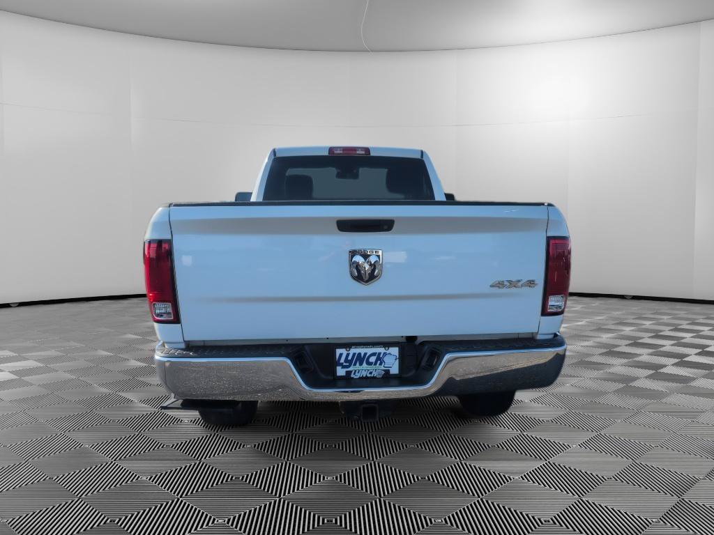 Used 2014 RAM 2500 Tradesman w/ Chrome Appearance Group AWD/4WD image 4