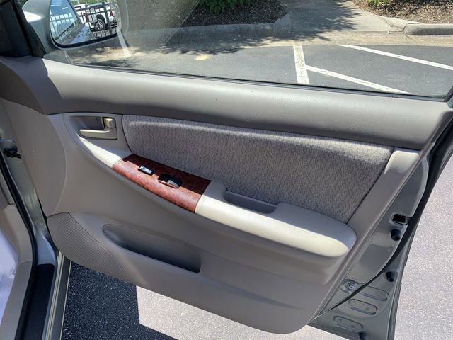 Used 2003 Toyota Corolla CE FWD image 13