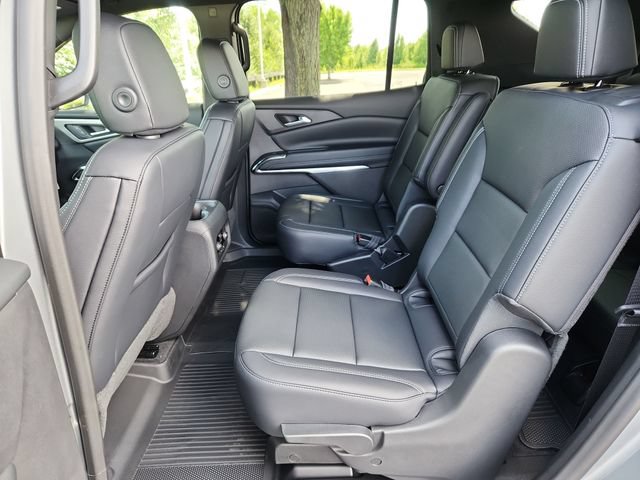New 2026 Chevrolet Traverse LT w/ Driver Confidence Package FWD image 15