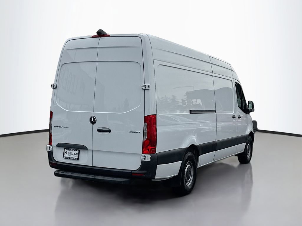 Used 2023 Mercedes-Benz Sprinter 2500 image 5