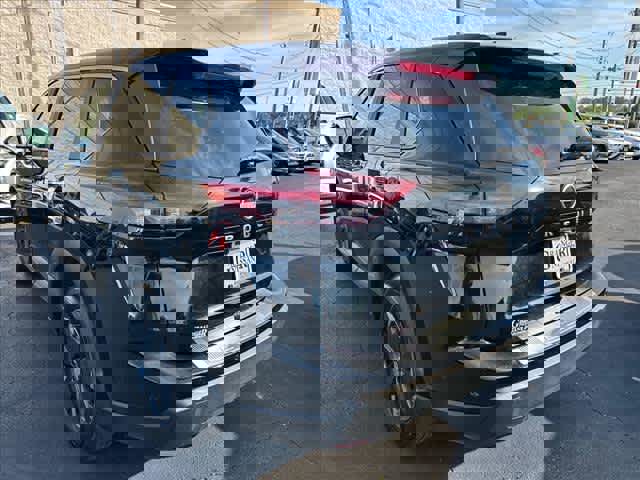 Used 2026 Nissan Rogue SV image 5