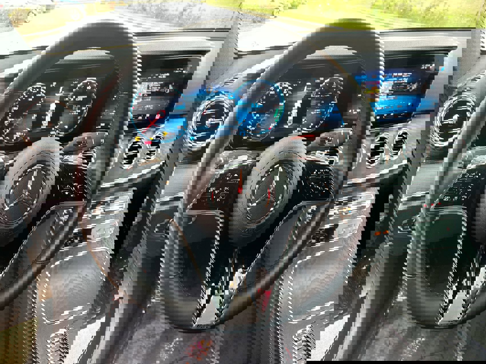 Used 2022 Mercedes-Benz E 350 Sedan image 27